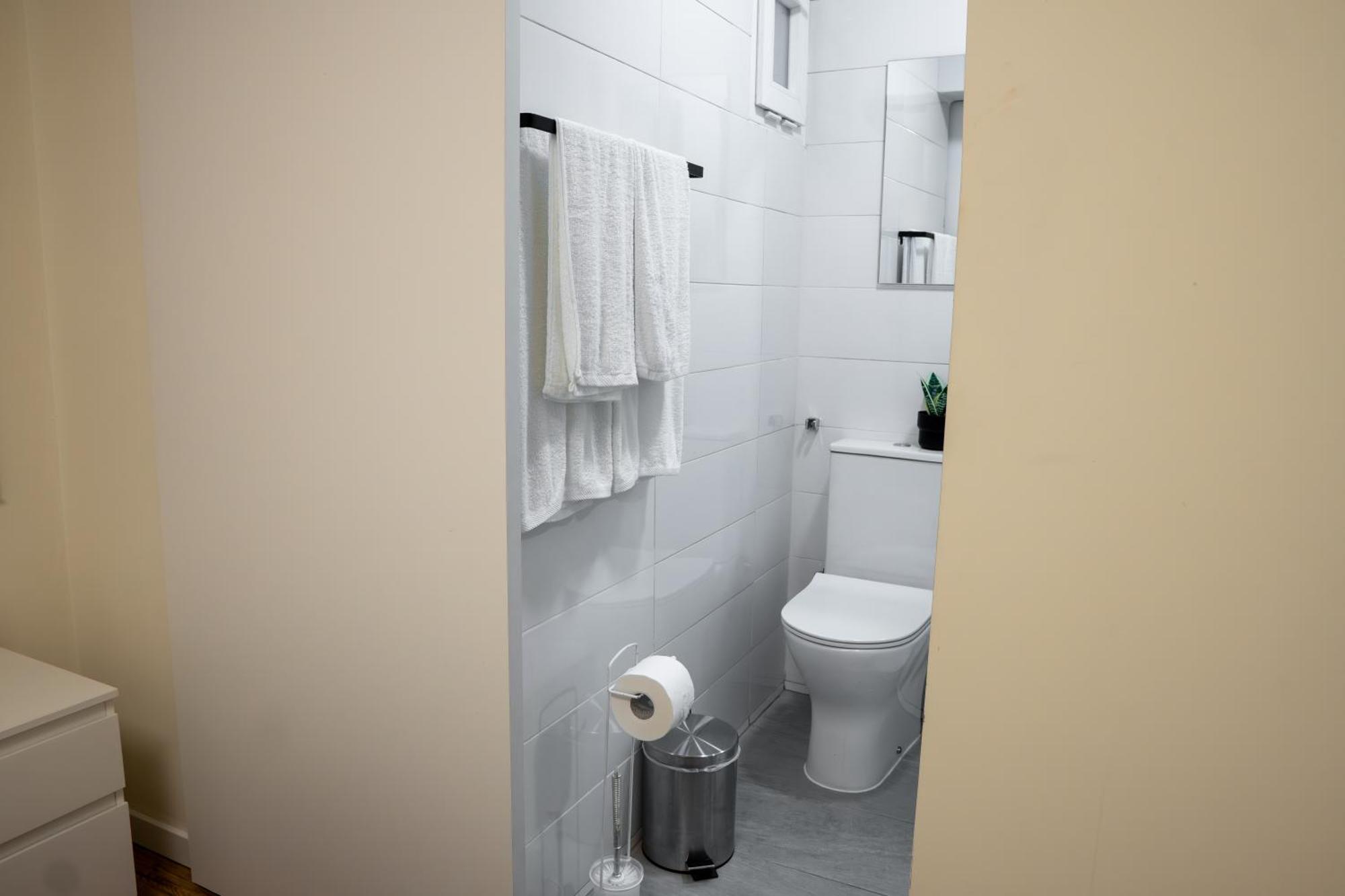Matching Loures Guest House ภายนอก รูปภาพ