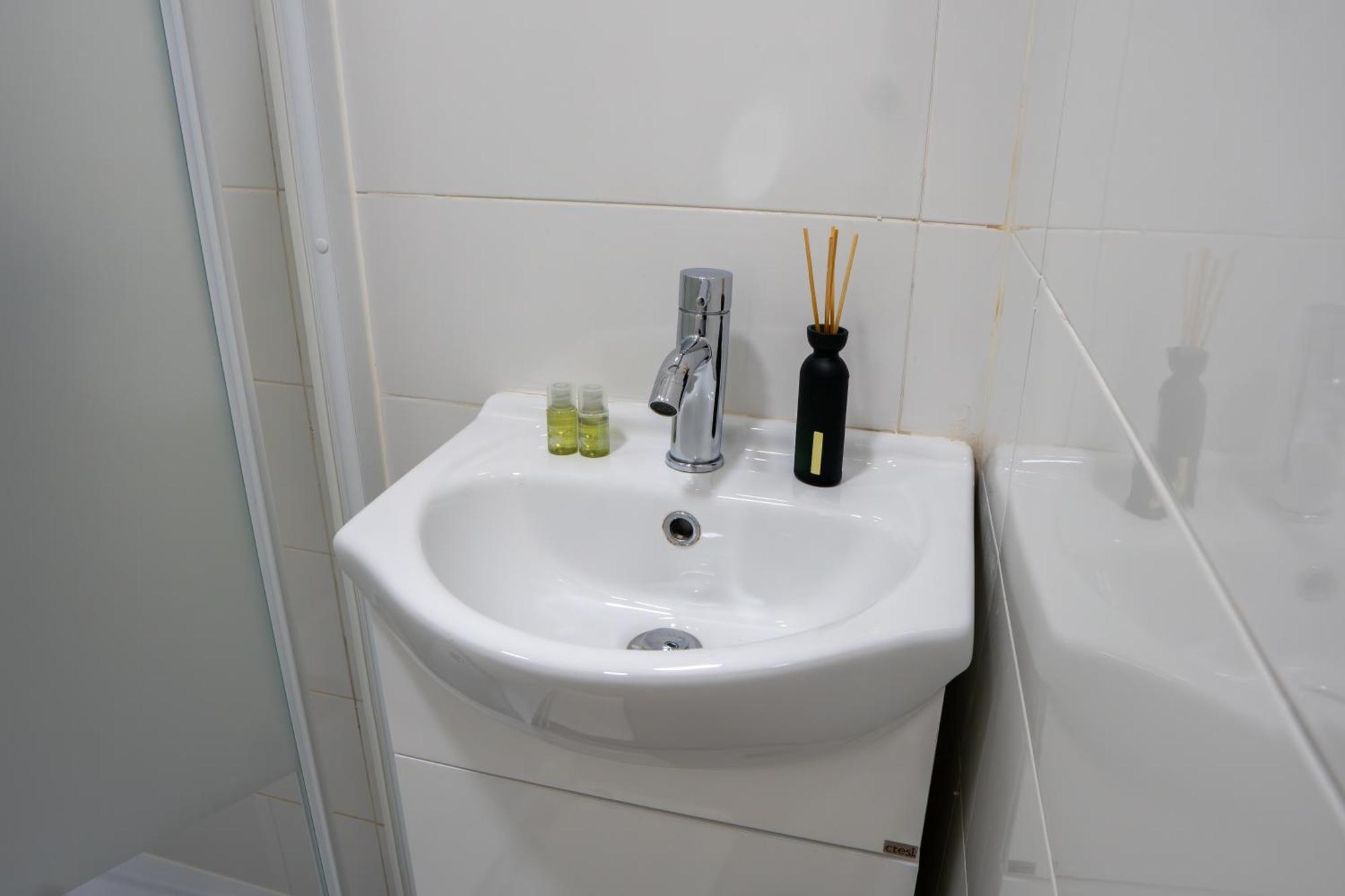 Matching Loures Guest House ภายนอก รูปภาพ