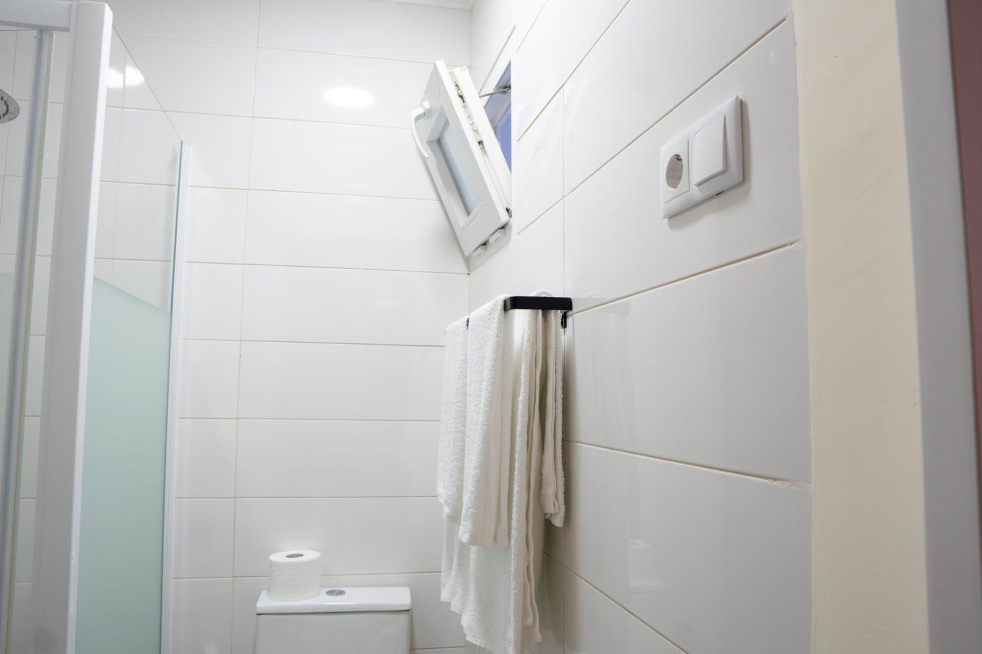 Matching Loures Guest House ภายนอก รูปภาพ