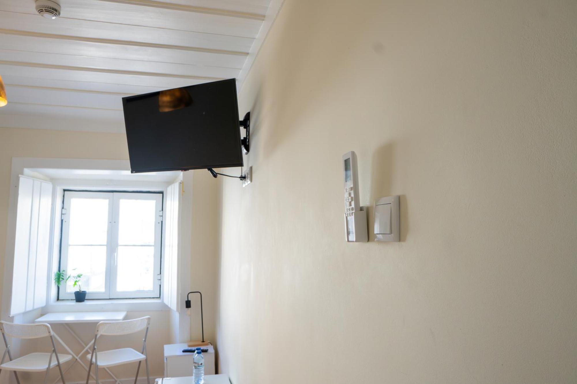 Matching Loures Guest House ภายนอก รูปภาพ