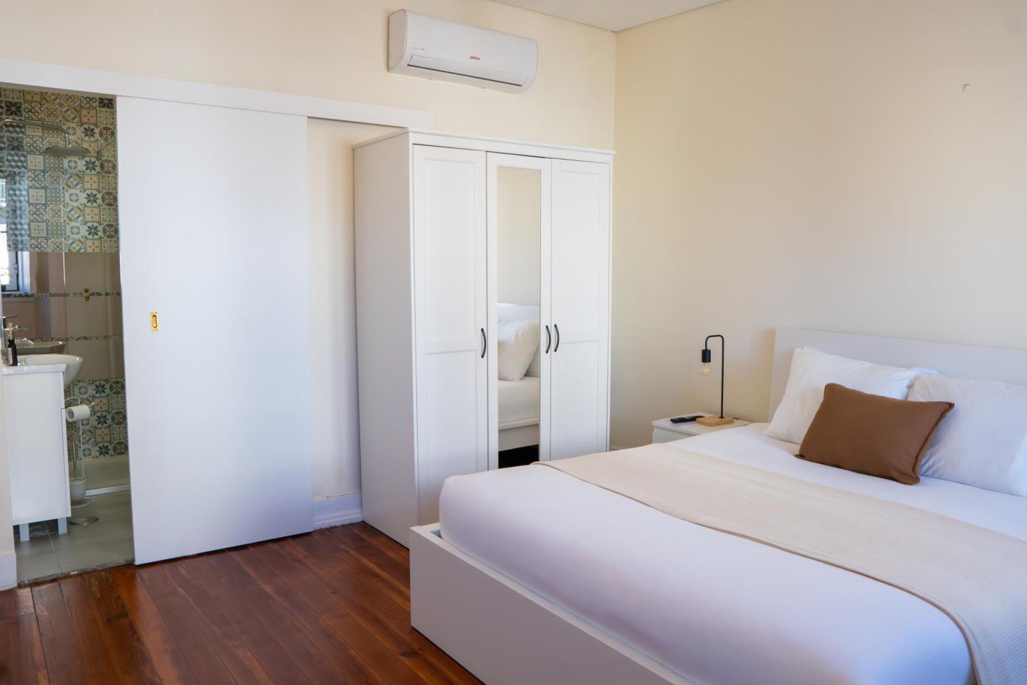 Matching Loures Guest House ภายนอก รูปภาพ